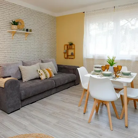 Апартаменты Parti Setany *