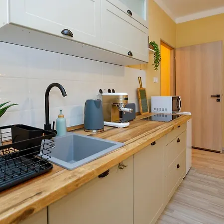 Parti Setany Апартаменты *